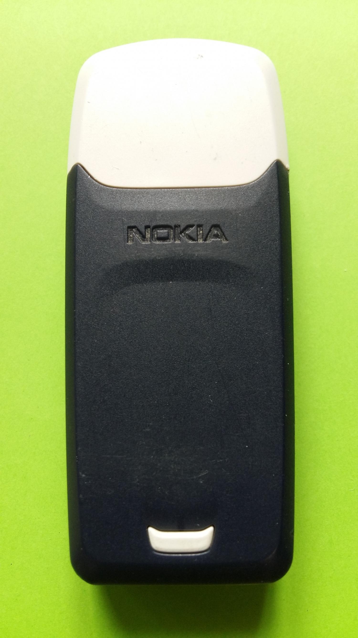 image-7321134-Nokia 3100 (3)2.jpg